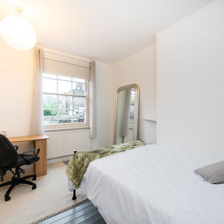 شقة 2-Bed In The Heart Of Camden لندن المظهر الخارجي الصورة
